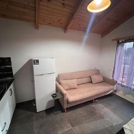 Guest Rooms Arbri Влёра Экстерьер фото